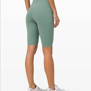 Lululemon Align Short size 2 10” color: Tidewater teal